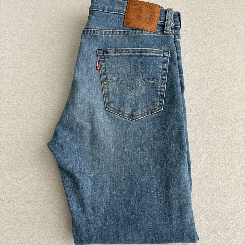Levis Premium 502 Mens Jeans 34x32 Medium Wash Denim Classic City Biker Fade